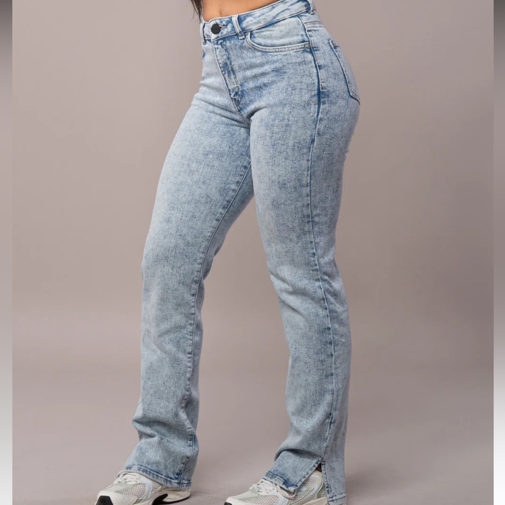 FITJEANS Womens High Waisted Straight Leg 80s Blue Size XS LIKE NEW